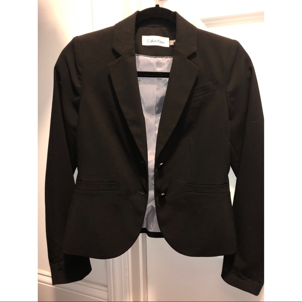 Calvin Klein 2 button blazer
